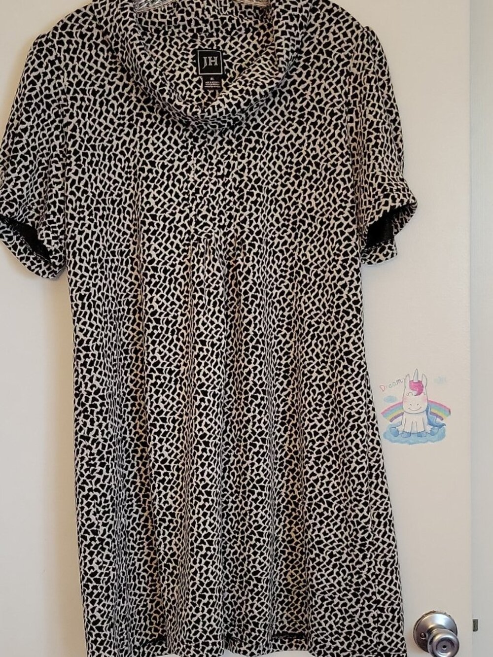 JH XL Black White Animal Print Cowl Neck Swing Dress Short Sleeve Stretch Knit
